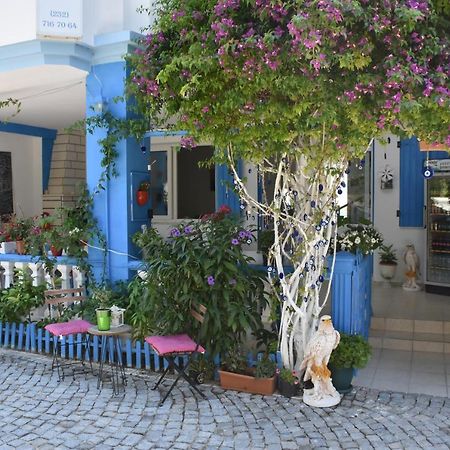 Beyaz Ev Hotel Alaçatı Luaran gambar