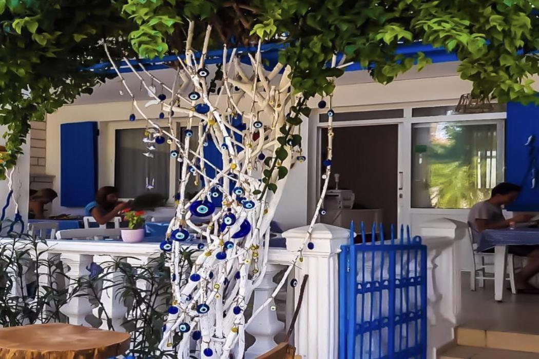 Beyaz Ev Hotel Alaçatı Luaran gambar