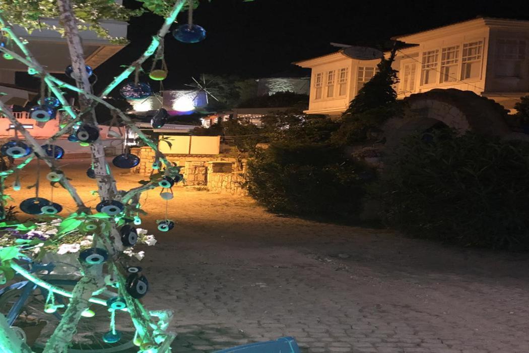 Beyaz Ev Hotel Alaçatı Luaran gambar