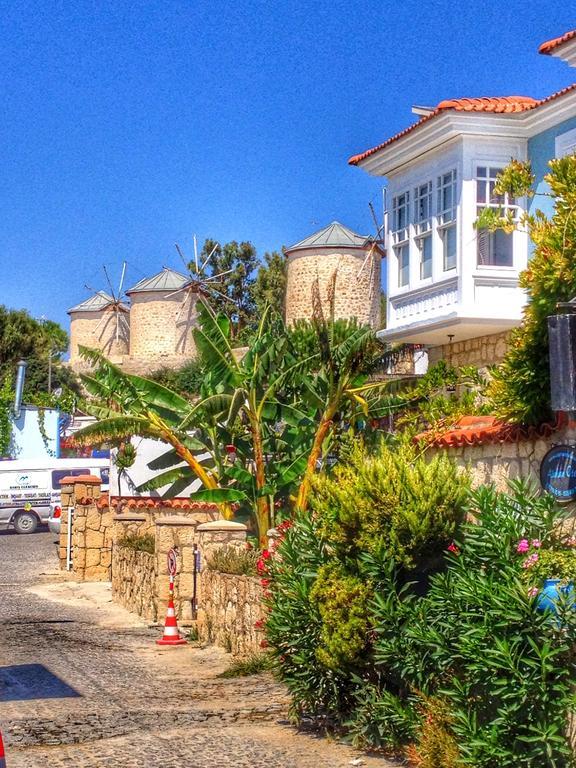 Beyaz Ev Hotel Alaçatı Luaran gambar